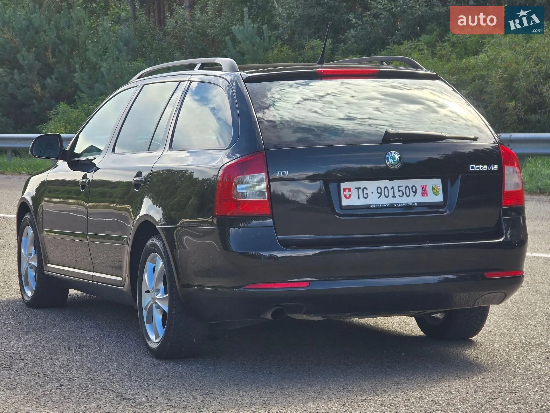 2010 Skoda Octavia - мініатюра 6