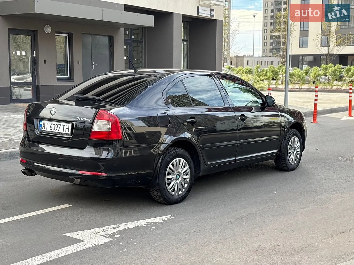 2011 Skoda Octavia - мініатюра 10