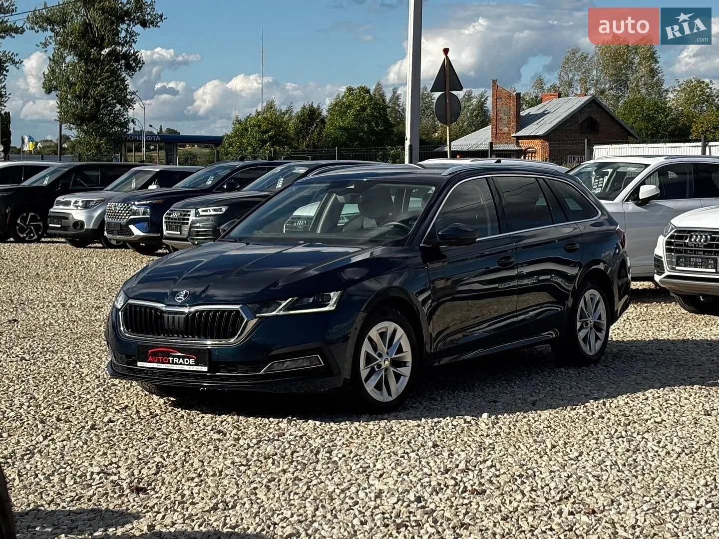 2021 Skoda Octavia - фото 1