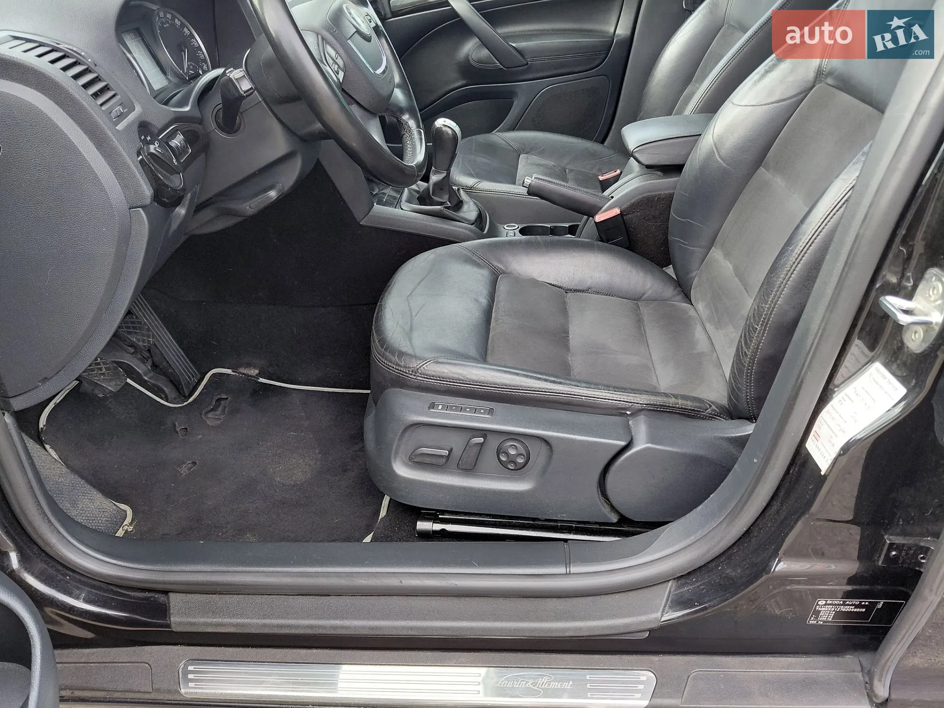 2011 Skoda Octavia - мініатюра 21