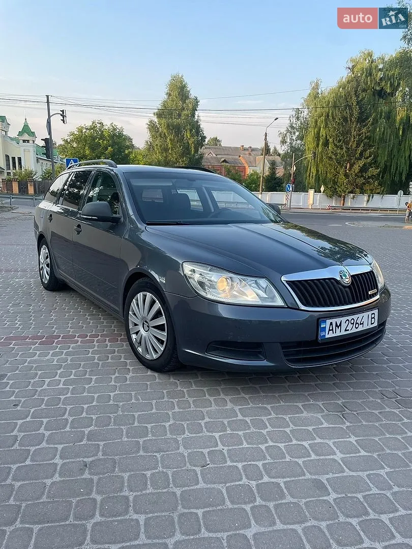 2011 Skoda Octavia - мініатюра 10
