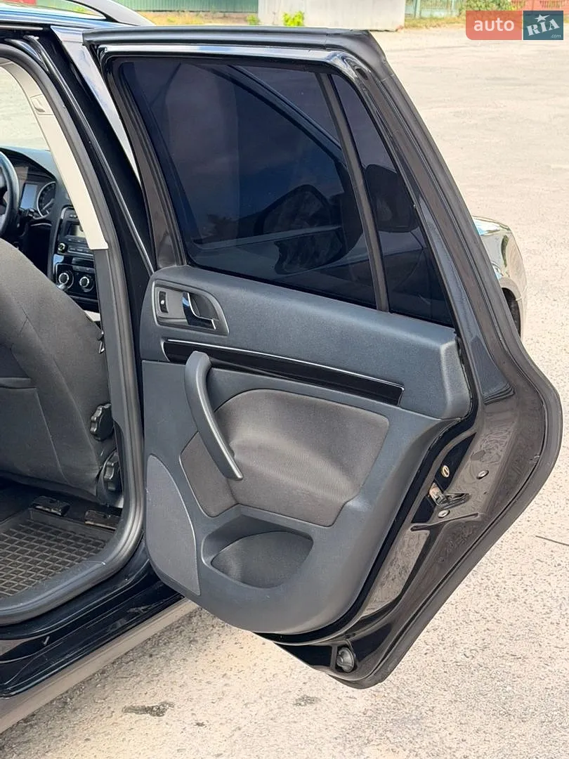 2012 Skoda Octavia - мініатюра 22
