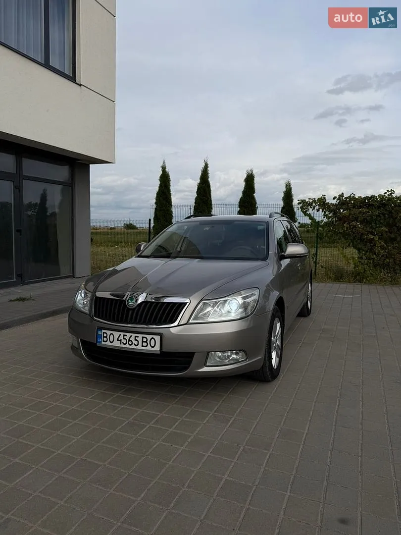 2011 Skoda Octavia - мініатюра 3