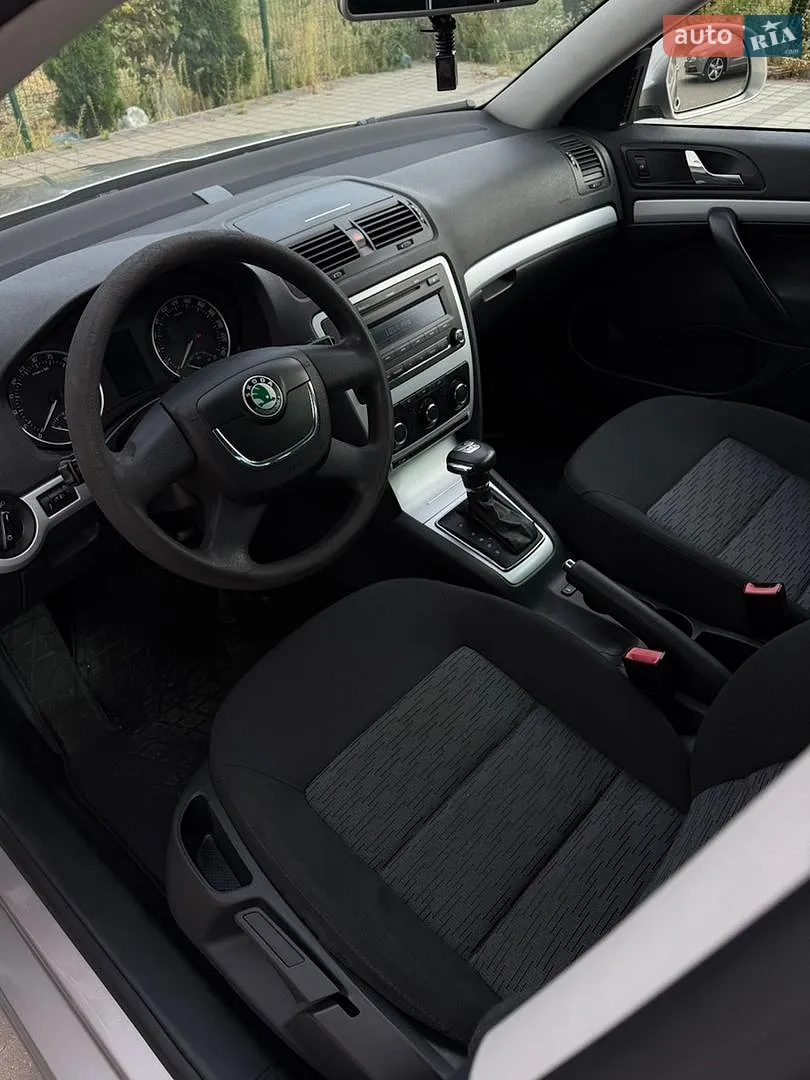 2011 Skoda Octavia - мініатюра 21