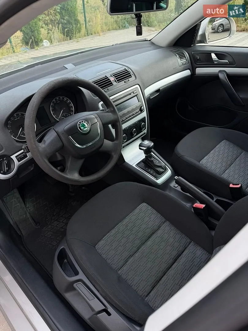 2011 Skoda Octavia - мініатюра 22