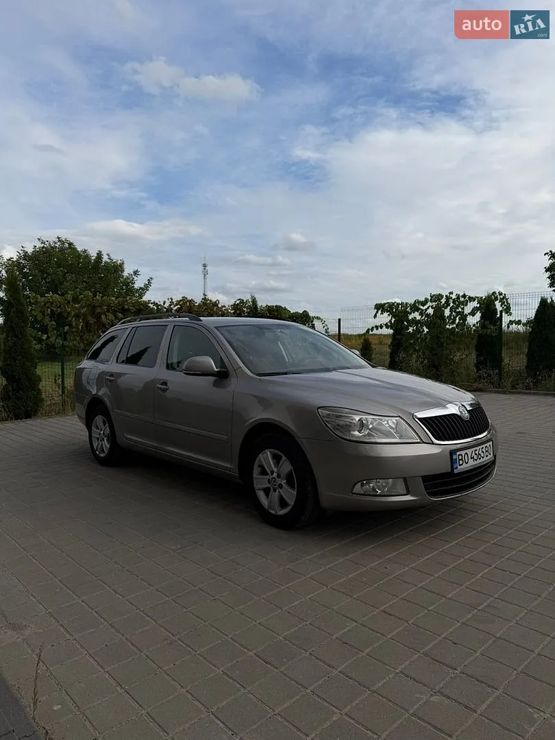 2011 Skoda Octavia - мініатюра 36