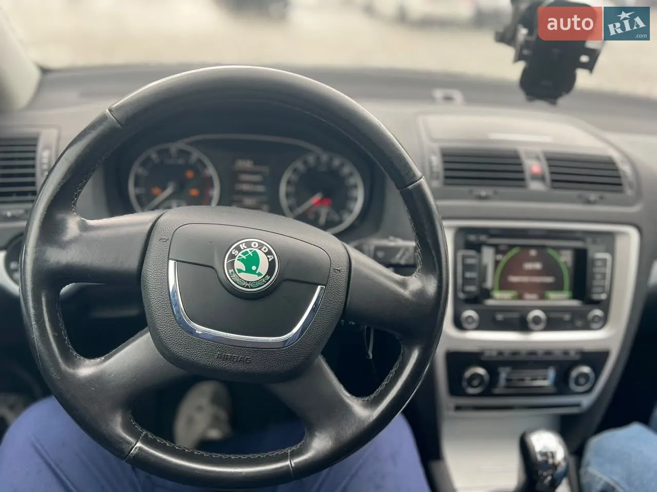 2010 Skoda Octavia - мініатюра 22