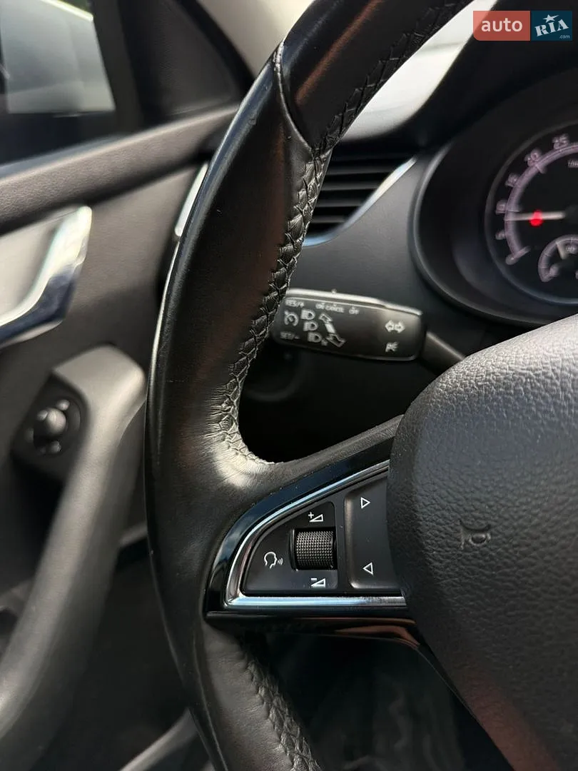 2017 Skoda Octavia - мініатюра 31