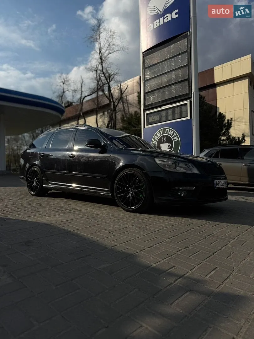 2010 Skoda Octavia - мініатюра 28