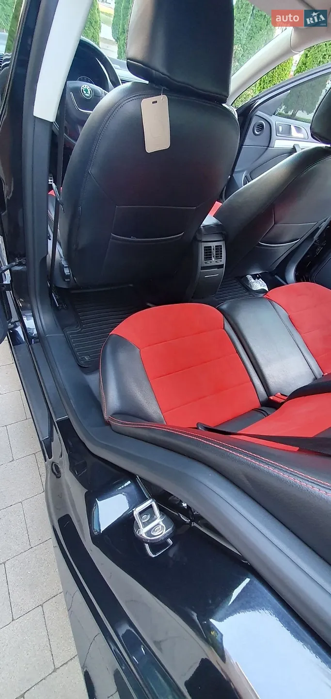 2011 Skoda Octavia - мініатюра 15