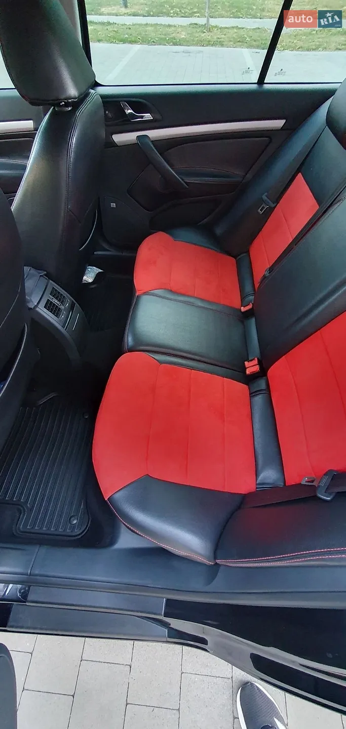 2011 Skoda Octavia - мініатюра 25
