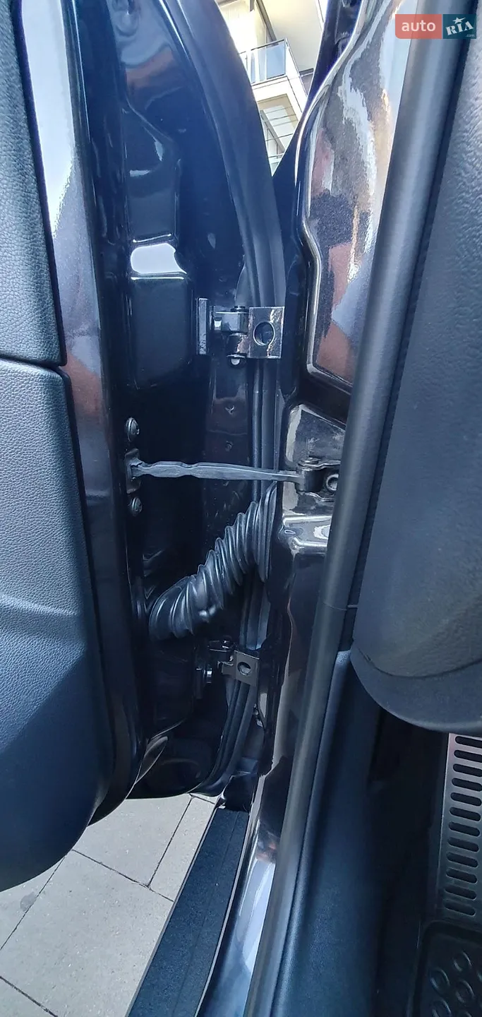 2011 Skoda Octavia - мініатюра 27