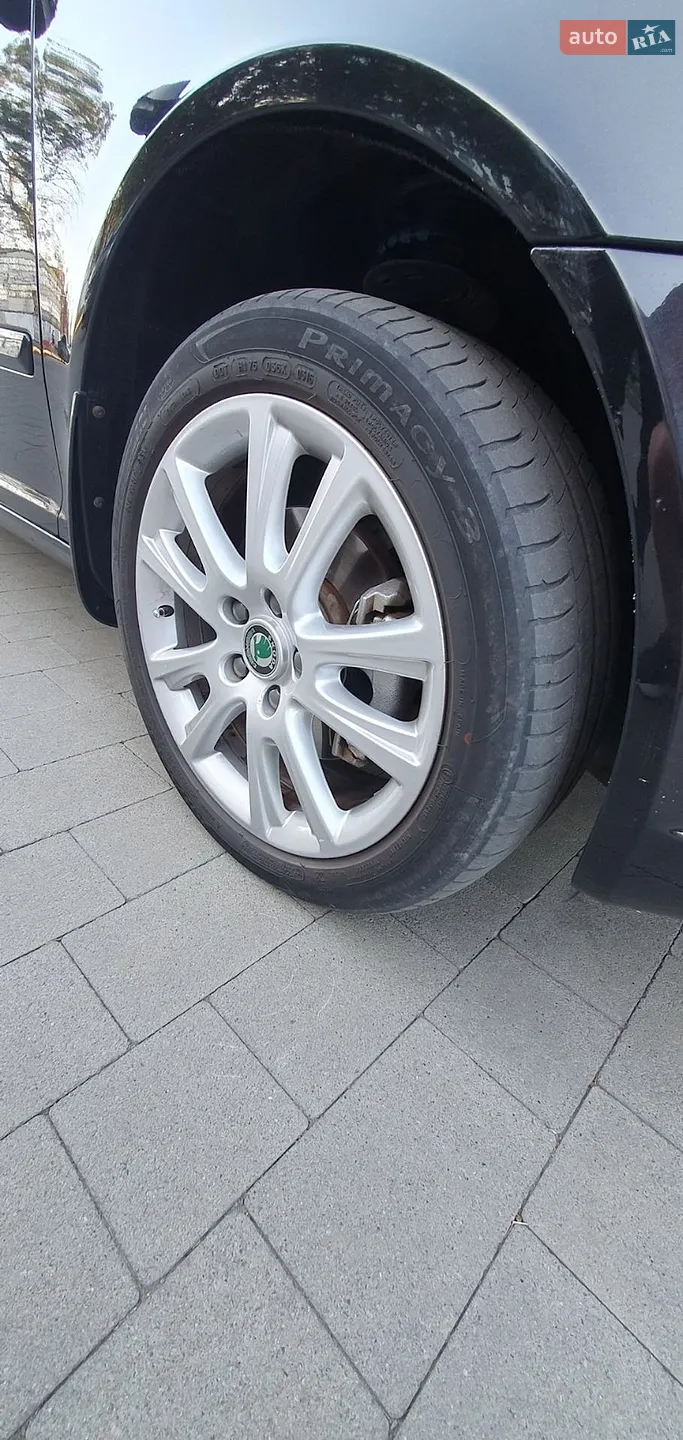 2011 Skoda Octavia - мініатюра 36