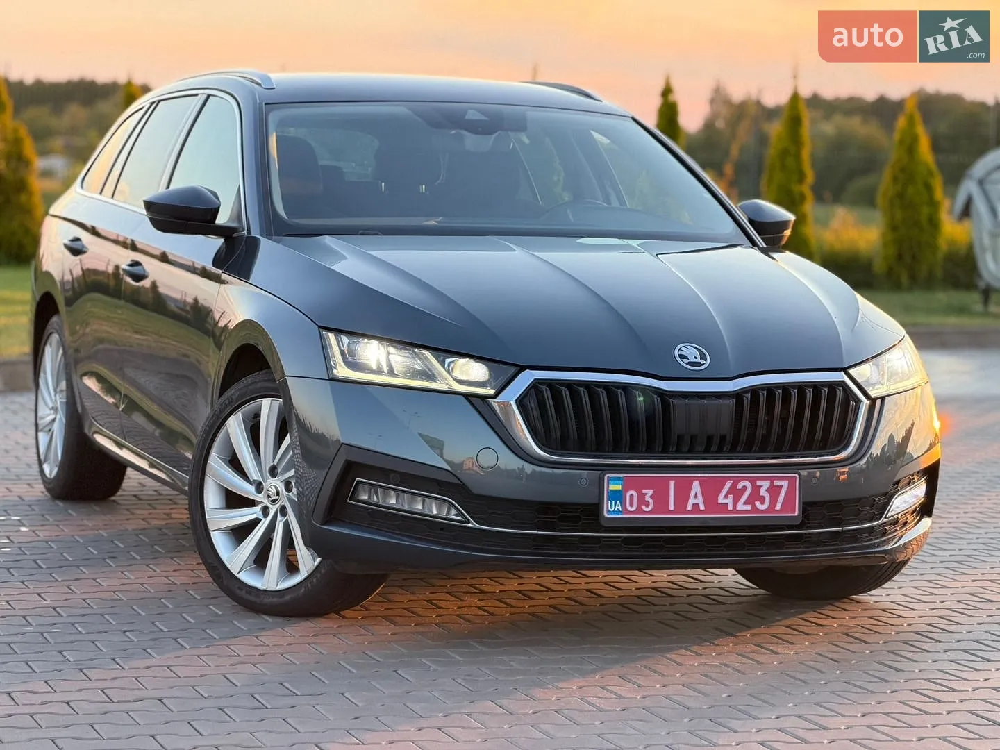 2021 Skoda Octavia - мініатюра 2
