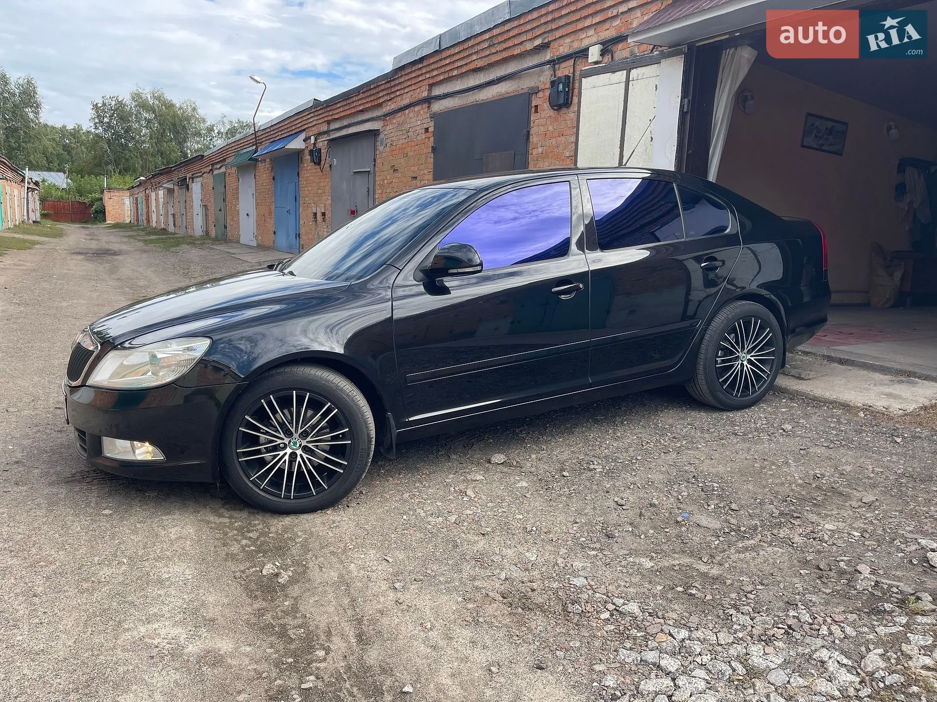 2010 Skoda Octavia - мініатюра 8