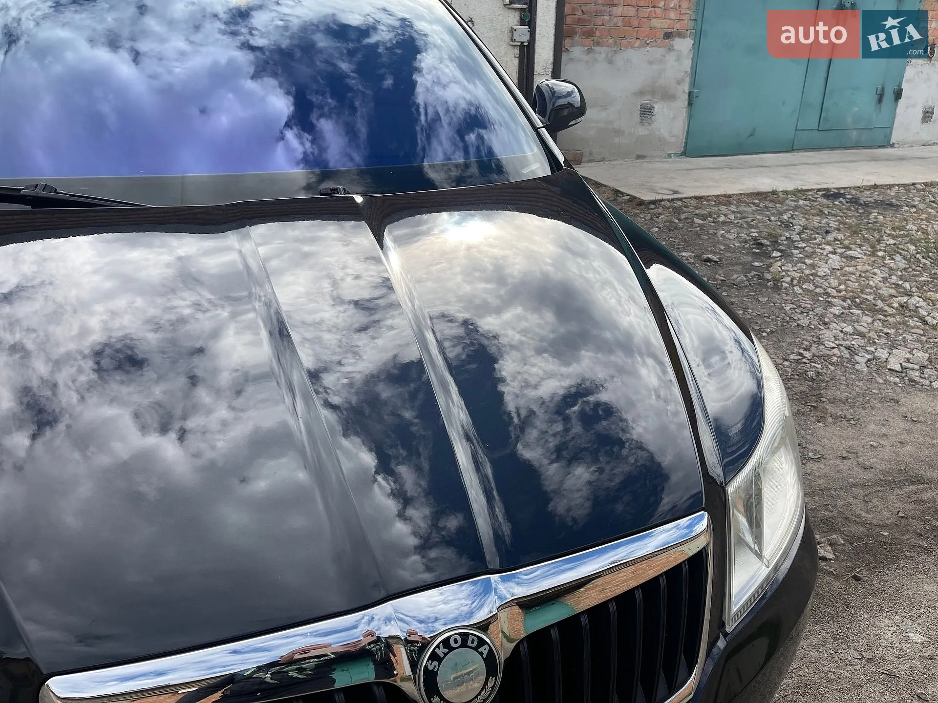 2010 Skoda Octavia - мініатюра 14