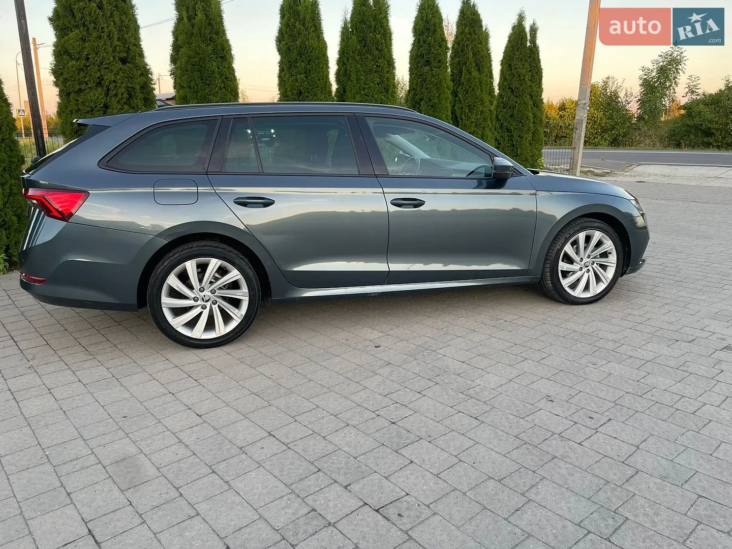 2021 Skoda Octavia - мініатюра 8