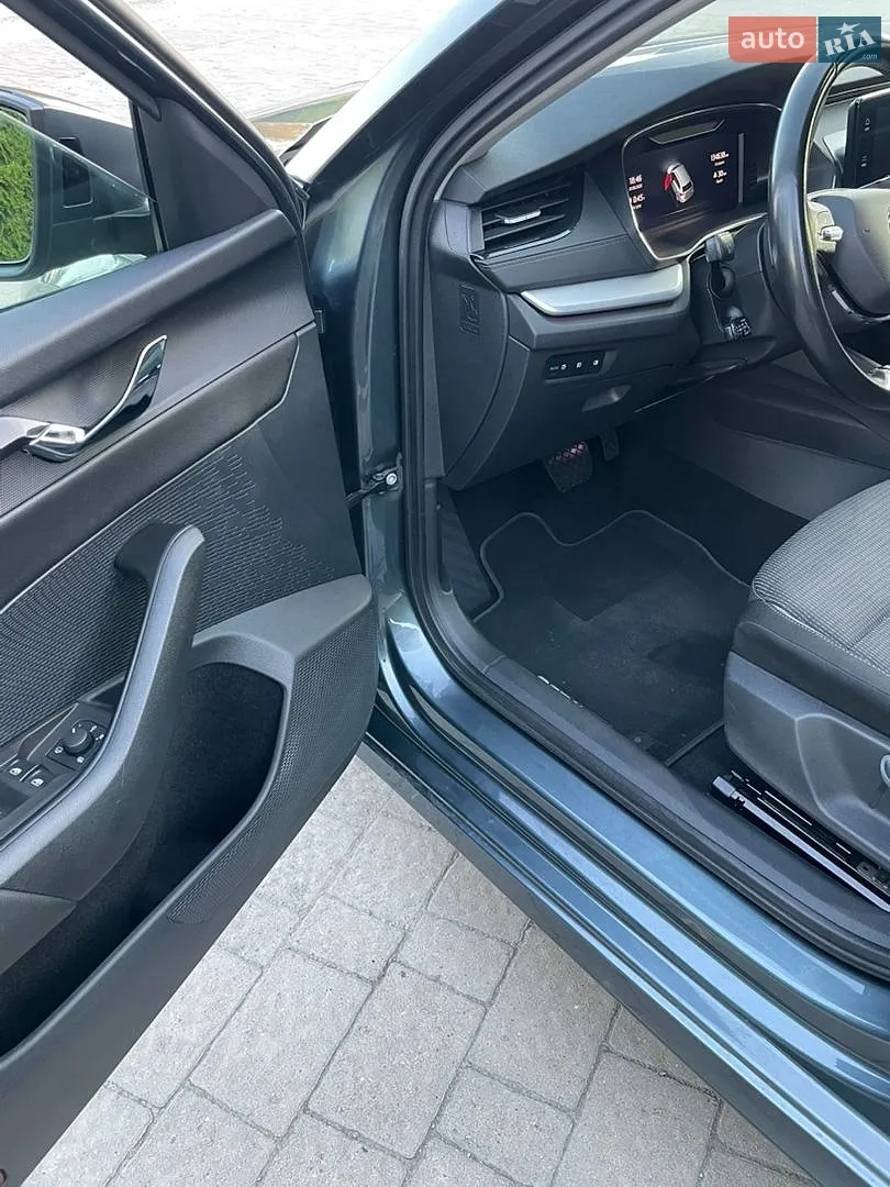 2021 Skoda Octavia - мініатюра 13
