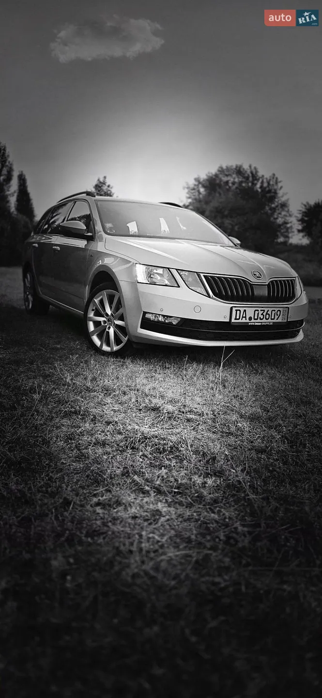 2020 Skoda Octavia - мініатюра 2