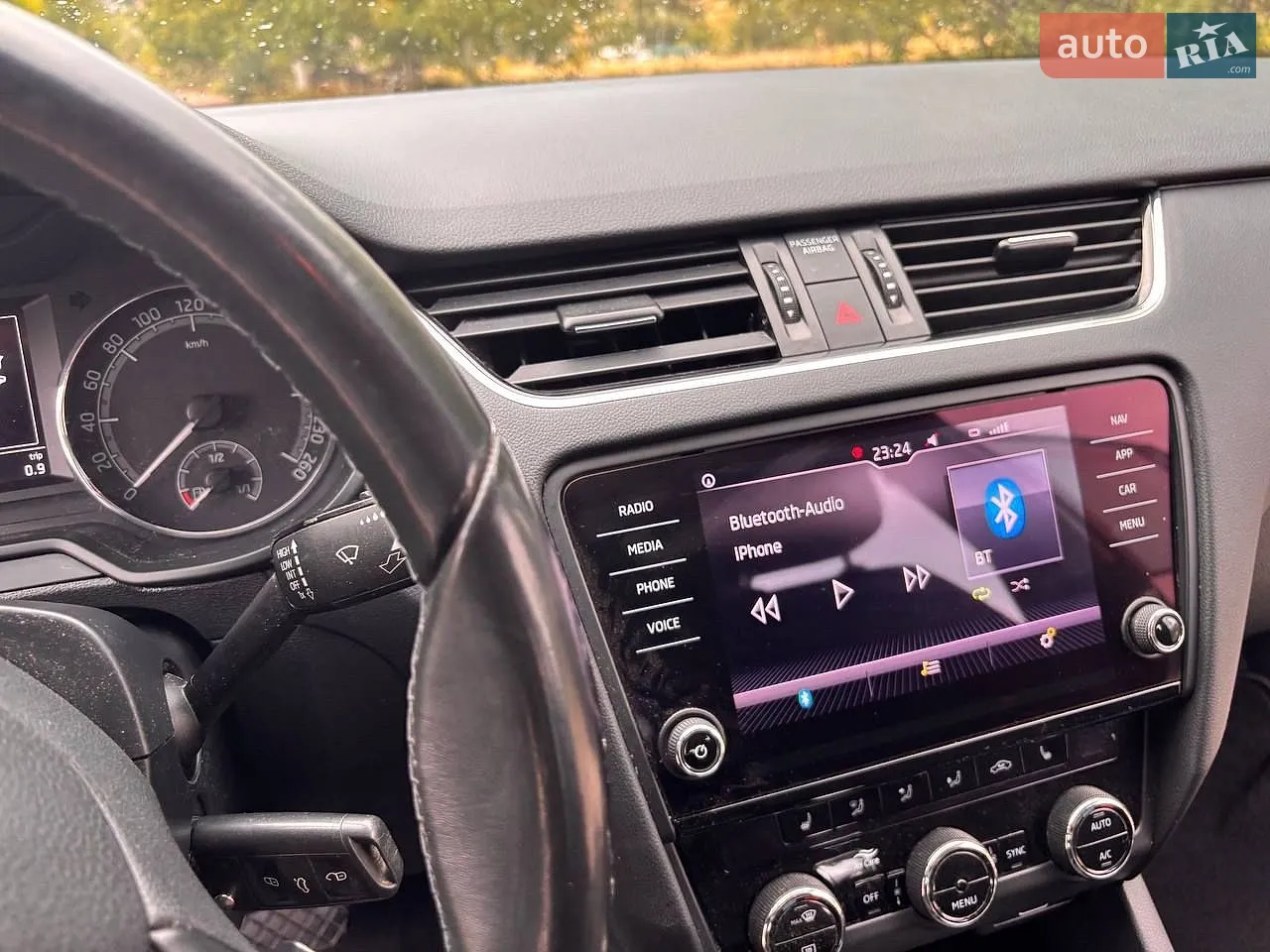 2019 Skoda Octavia - мініатюра 9
