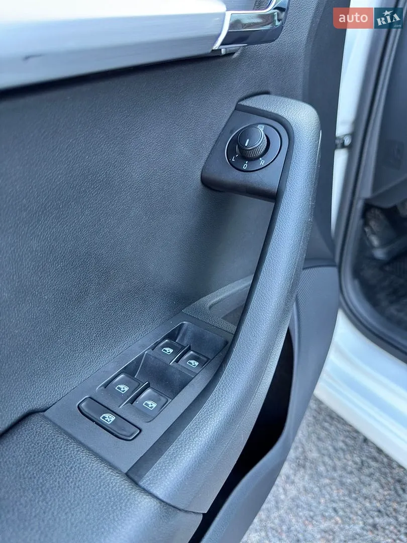 2019 Skoda Octavia - мініатюра 12