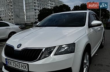 Лифтбек Skoda Octavia 2018 в Нетешине Лифтбек Skoda Octavia 2018 в Нетешине