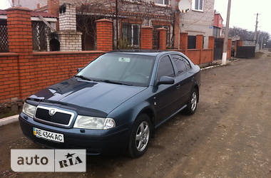 Седан Skoda Octavia 2004 в Кривом Роге