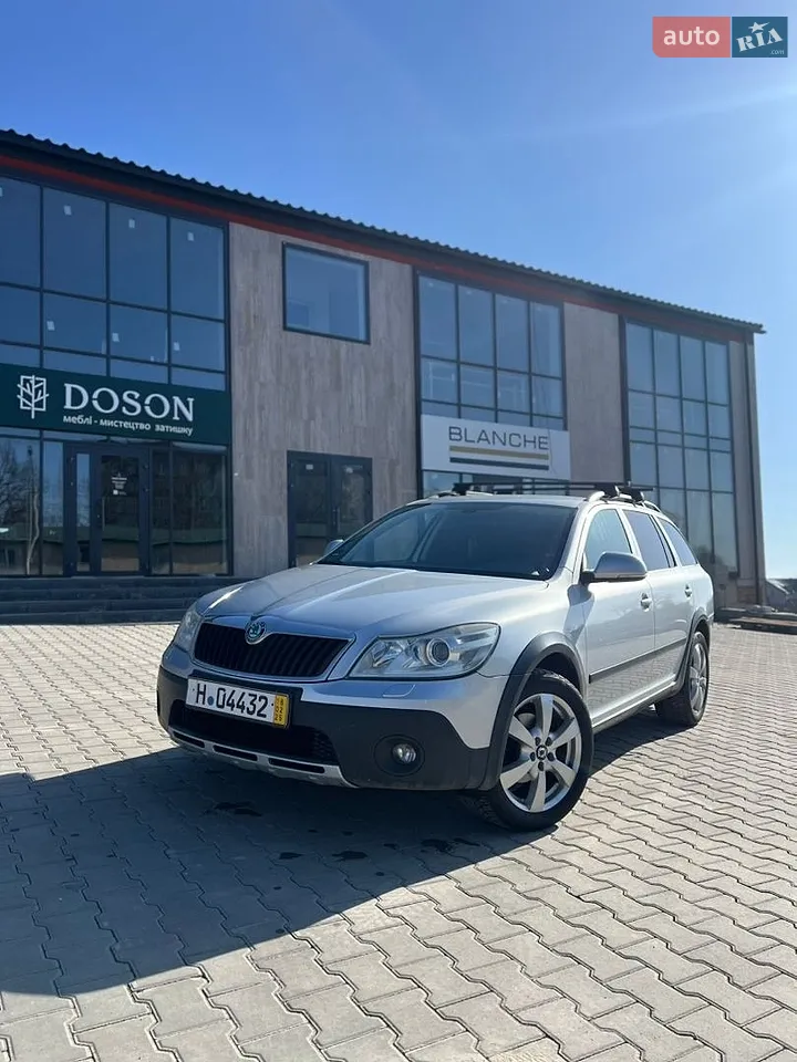 2011 Skoda Octavia - мініатюра 30