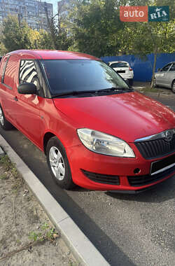 Грузовой фургон Skoda Praktik 2013 в 