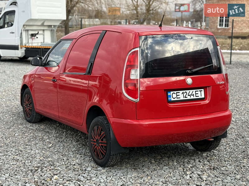 Минивэн Skoda Praktik 2010 в Черновцах