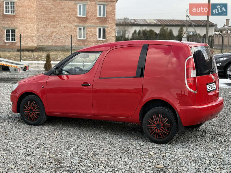 Минивэн Skoda Praktik 2010 в Черновцах