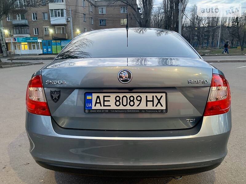 Ліфтбек Skoda Rapid 2013 в Кривому Розі фото 14 Ліфтбек Skoda Rapid 2013 в Кривому Розі