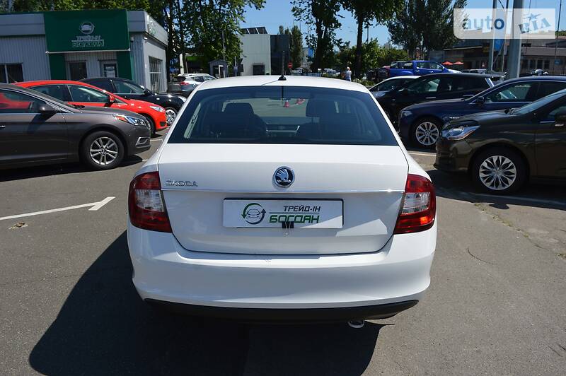 Хетчбек Skoda Rapid 2017 в Києві фото 7 Хетчбек Skoda Rapid 2017 в Києві