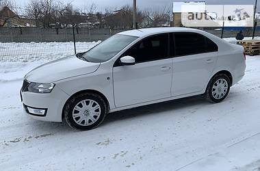 Лифтбек Skoda Rapid 2013 в Киеве