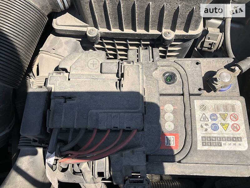 Лифтбек Skoda Rapid 2013 в Житомире фото 18 Лифтбек Skoda Rapid 2013 в Житомире