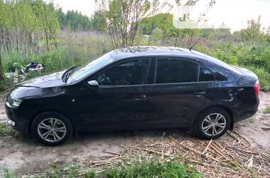 Лифтбек Skoda Rapid 2013 в Киеве
