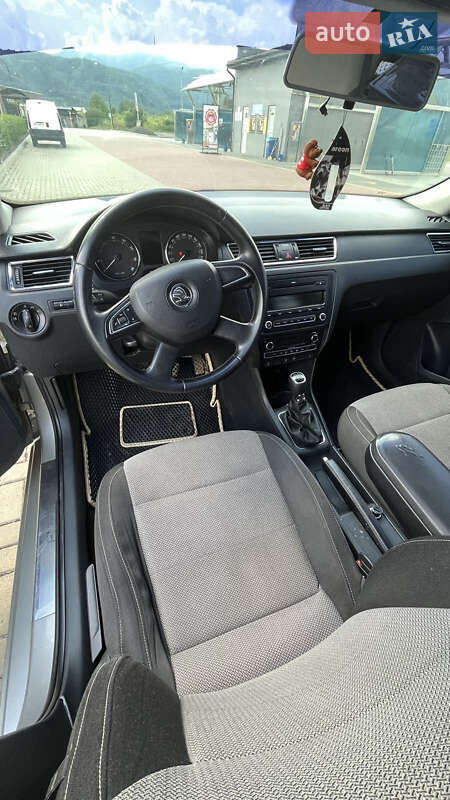 Лифтбек Skoda Rapid 2013 в Тячеве фото 4 Лифтбек Skoda Rapid 2013 в Тячеве