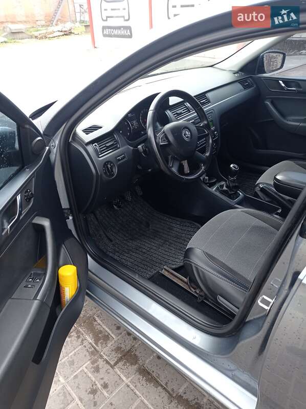 Лифтбек Skoda Rapid 2013 в Прилуках фото 11 Лифтбек Skoda Rapid 2013 в Прилуках