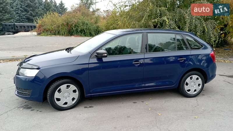 Хэтчбек Skoda Rapid 2016 в Кривом Роге фото 14 Хэтчбек Skoda Rapid 2016 в Кривом Роге