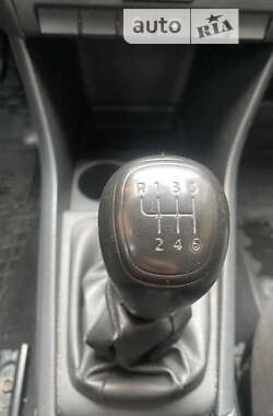 Лифтбек Skoda Rapid 2013 в 
