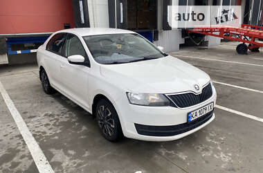 Лифтбек Skoda Rapid 2016 в Киеве