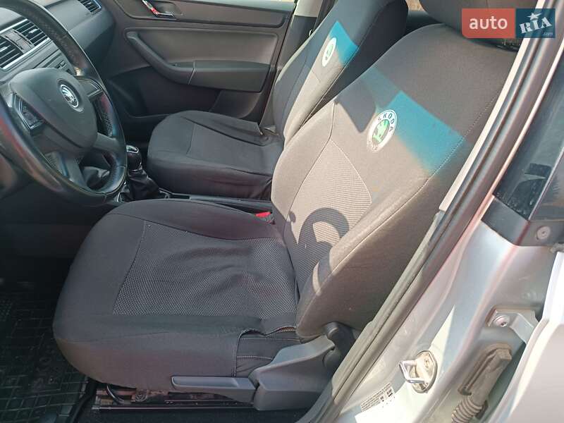 Ліфтбек Skoda Rapid 2013 в Дніпрі