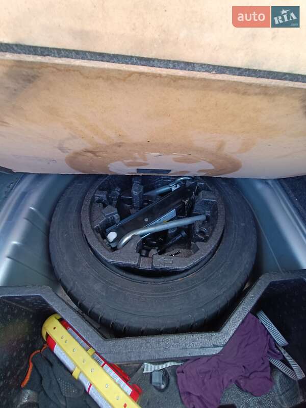 Ліфтбек Skoda Rapid 2013 в Дніпрі