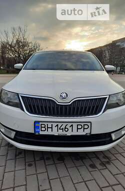 Хэтчбек Skoda Rapid 2014 в Днепре