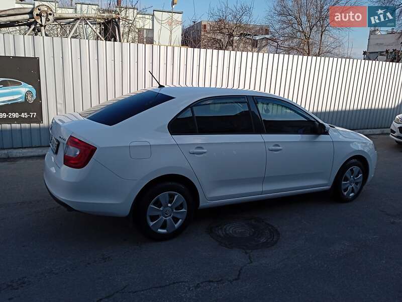 Лифтбек Skoda Rapid 2016 в Полтаве фото 2 Лифтбек Skoda Rapid 2016 в Полтаве