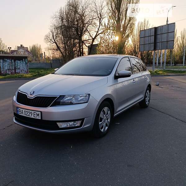 Хетчбек Skoda Rapid 2016 в Херсоні