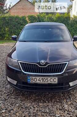 Хетчбек Skoda Rapid 2015 в Чернівцях