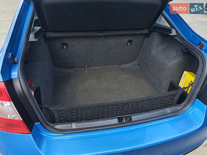 Лифтбек Skoda Rapid 2013 в Обухове