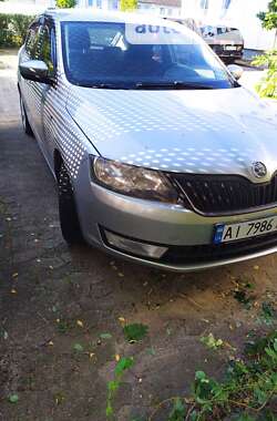 Хэтчбек Skoda Rapid 2013 в Обухове