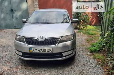 Хэтчбек Skoda Rapid 2013 в Житомире